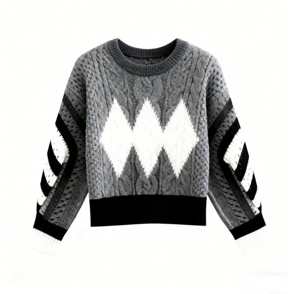 Gray & White Argyle Cable Knit Sweater - Oversized Relaxed Fit Pullover